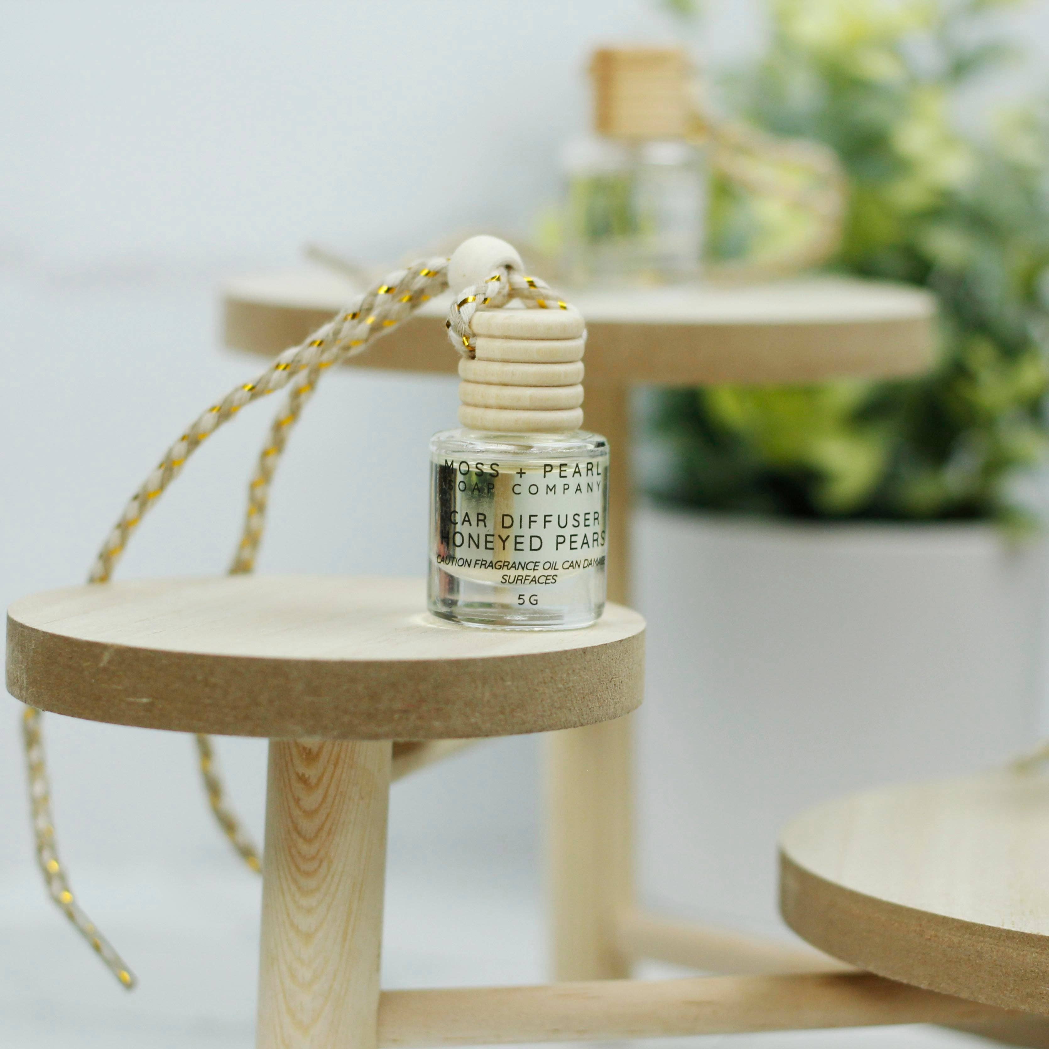 Eco-Friendly Car Scent Diffusers: Bamboo + Teakwood